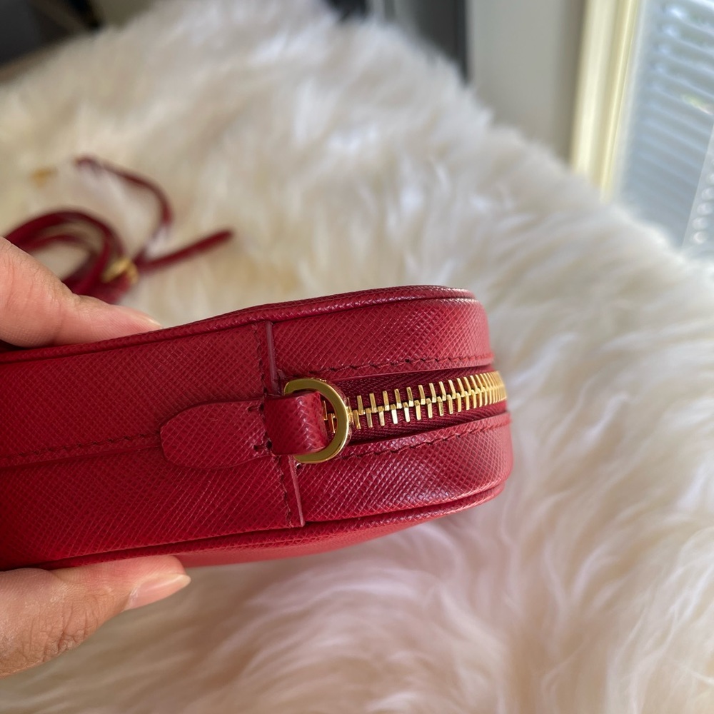 PRADA Safiano Crossbody - Picture 10 of 16